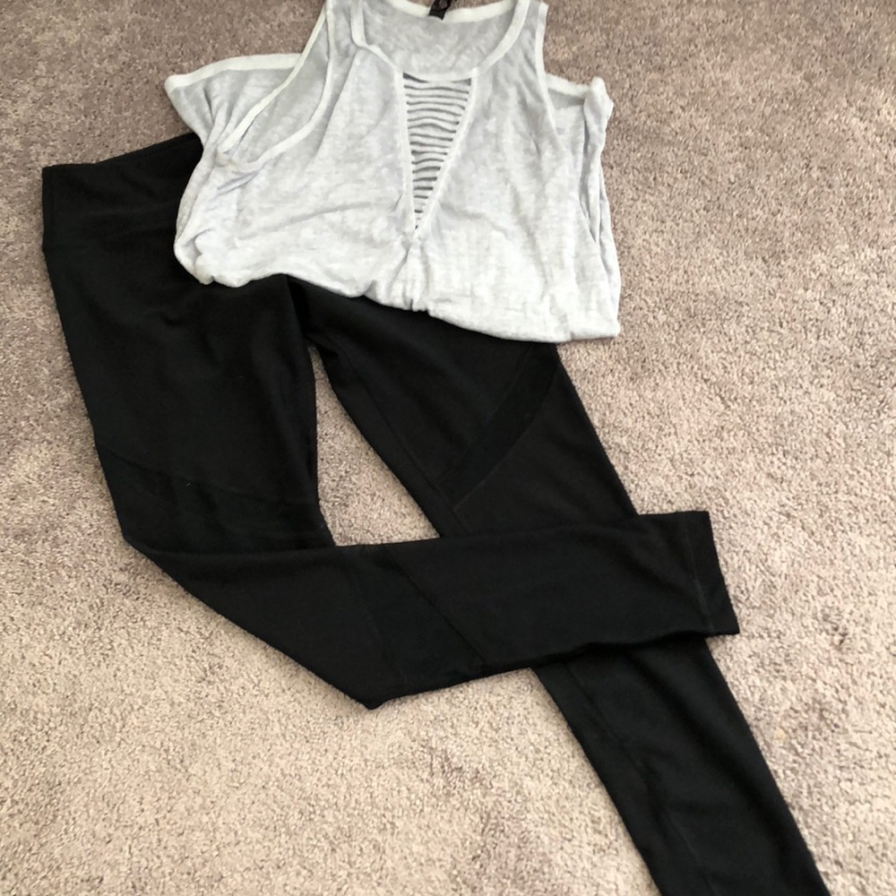 Black mesh legging size S